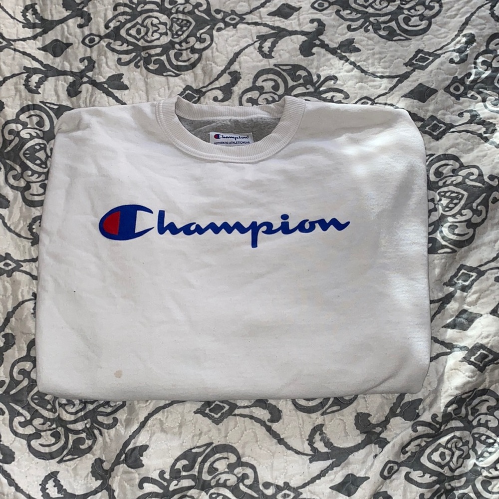 Men’s Champion crewneck
